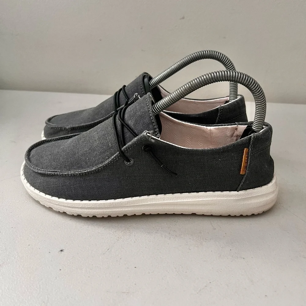 Hey Dude Wendy Chambray Off Black Slip On Loafers  Men’s Size 7